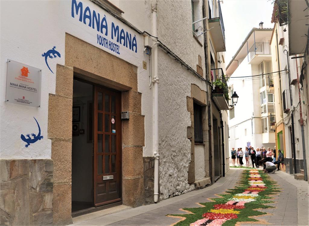 Mana Mana Youth Hostel Tossa de Mar Exterior foto